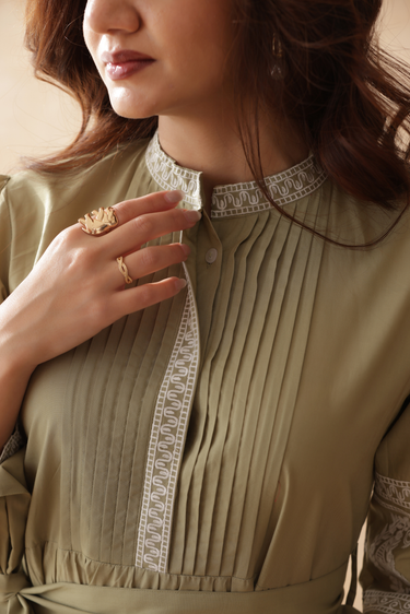 Noor-E-Olive Dress