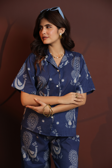 Peacock Bloom Cord-Set